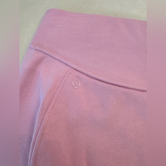 NWT! Lululemon Scuba High Rise Mini Skirt, sz M - Picture 4 of 6